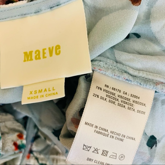 Anthropologie Maeve Velvet Floral Umi Wrap Top XS - Picture 8 of 8